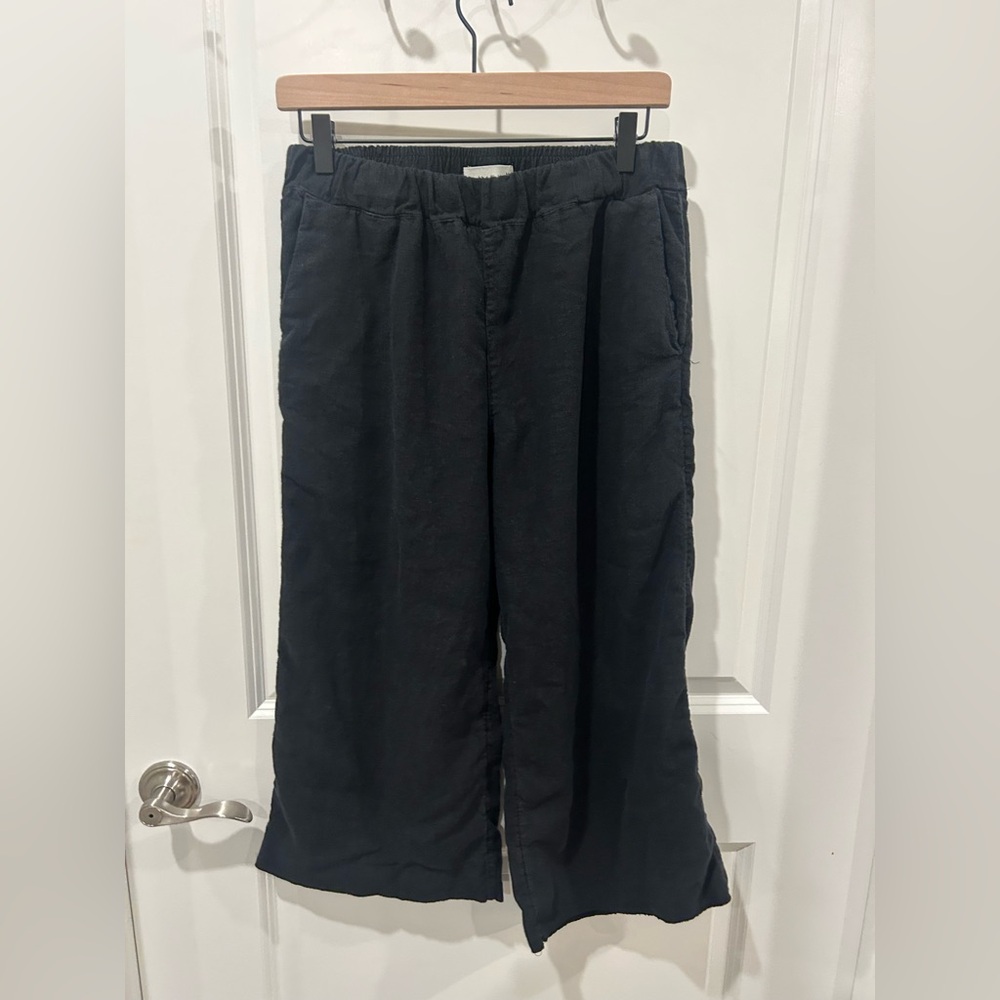 Abercrombie & Fitch Black Linen Crop Pants